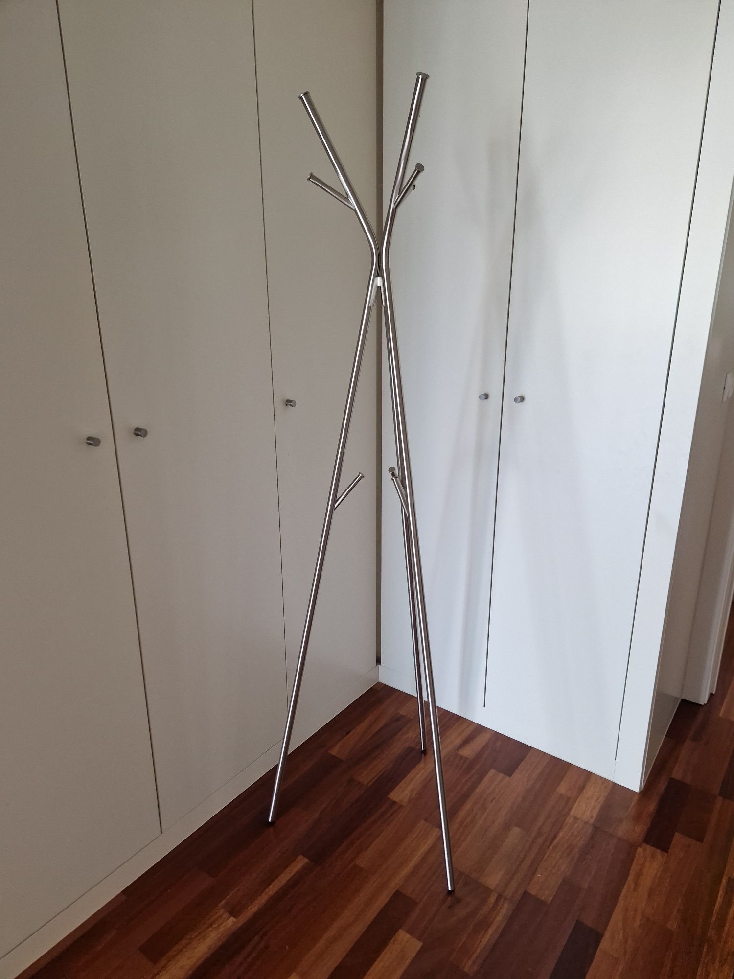Bengaleiro/cabide de pé IKEA