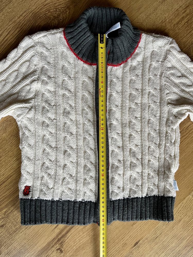 Sweter chłopięcy rozpinany r. 116