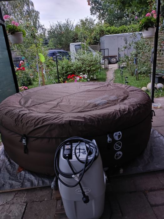 Jacuzzi jak nowe
