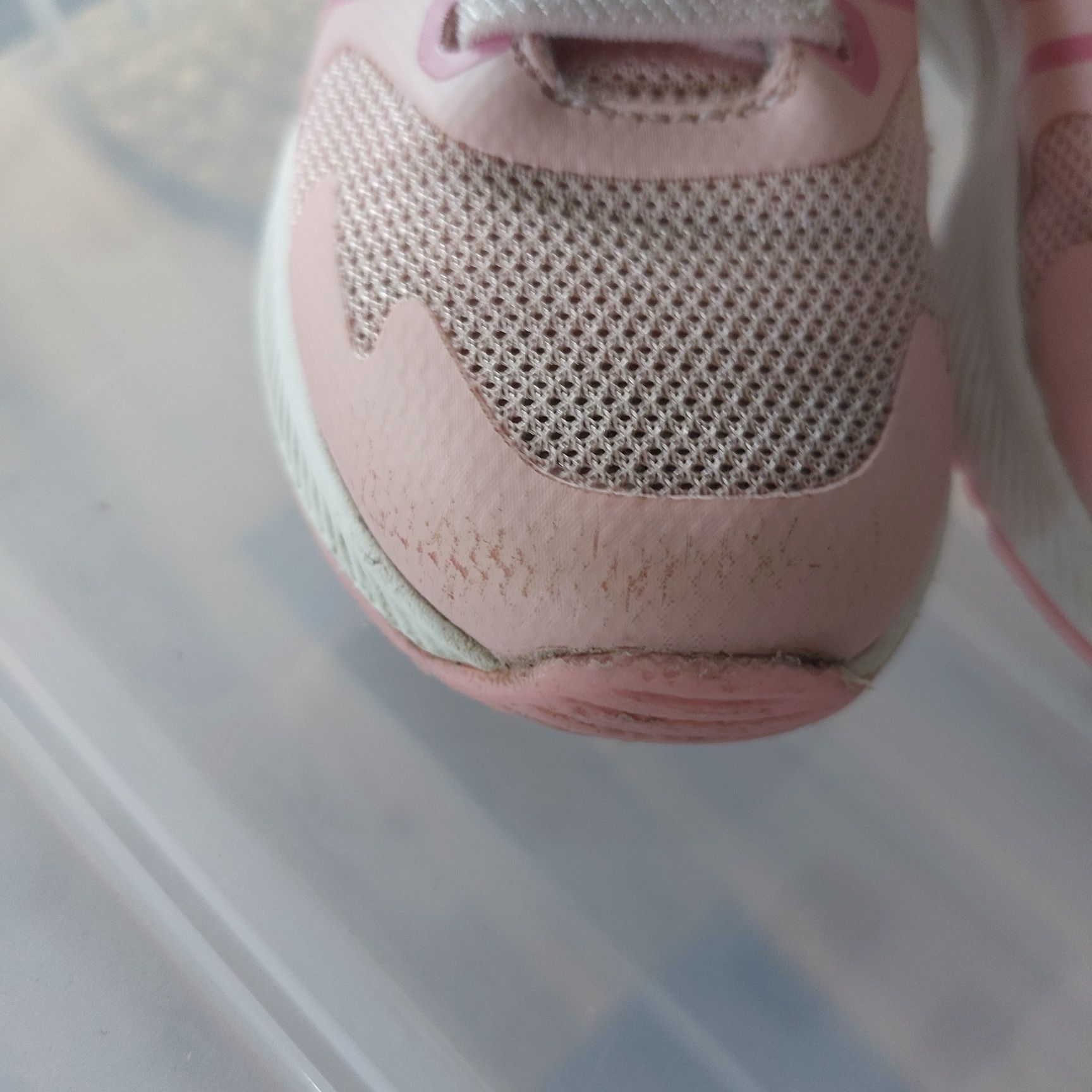 Buty dla dziewczynki