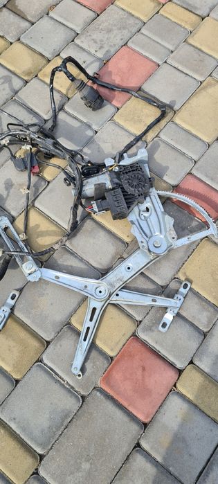 Opel Astra G Опель Астра Электростеклоподьёмник. Стеклоподьёмник