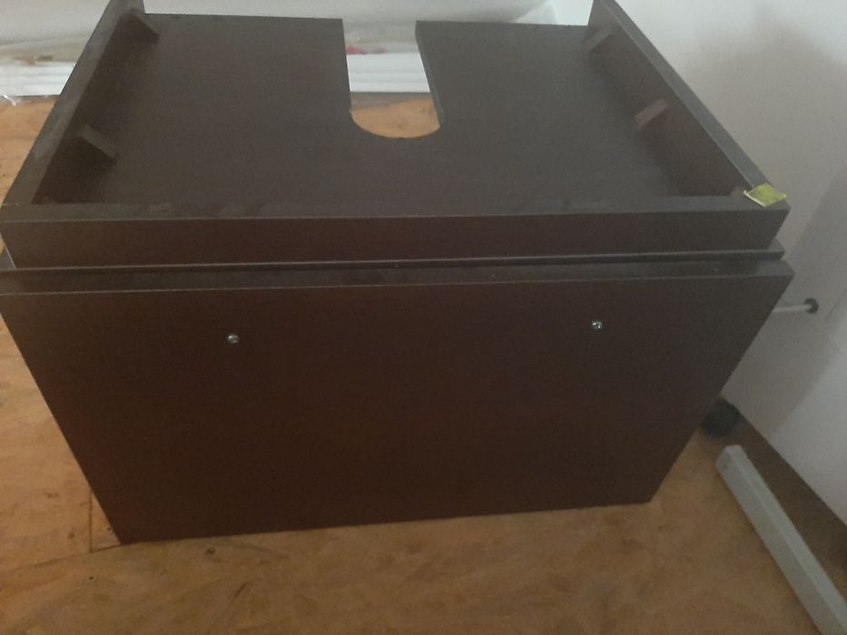 Szafka pod umywalkę