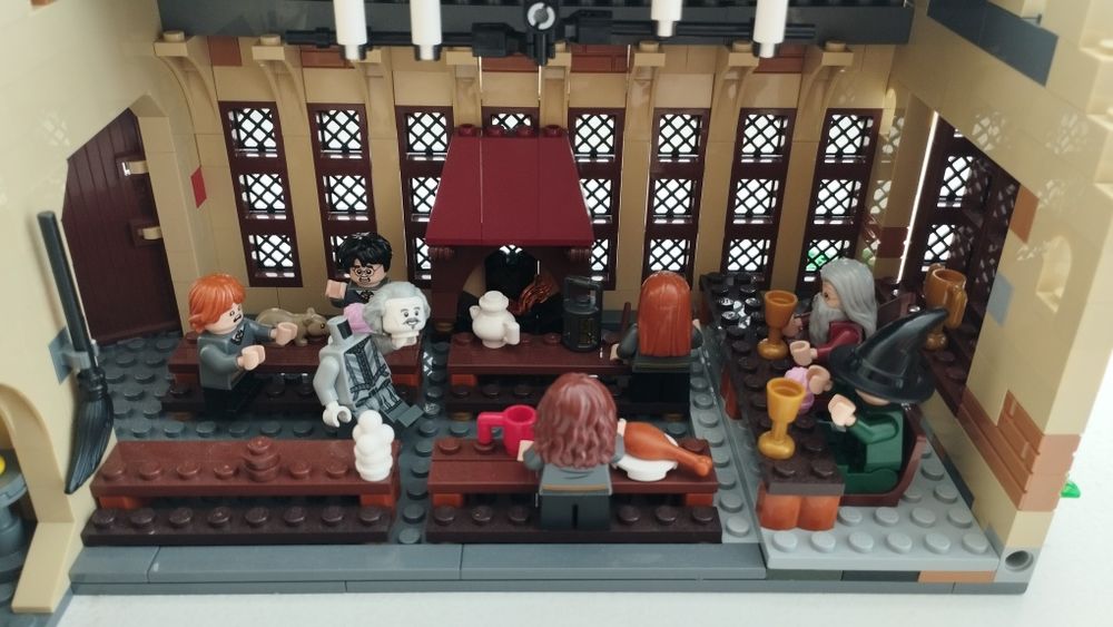 Замок Хогвартс лего Гаррі Поттер оригінал