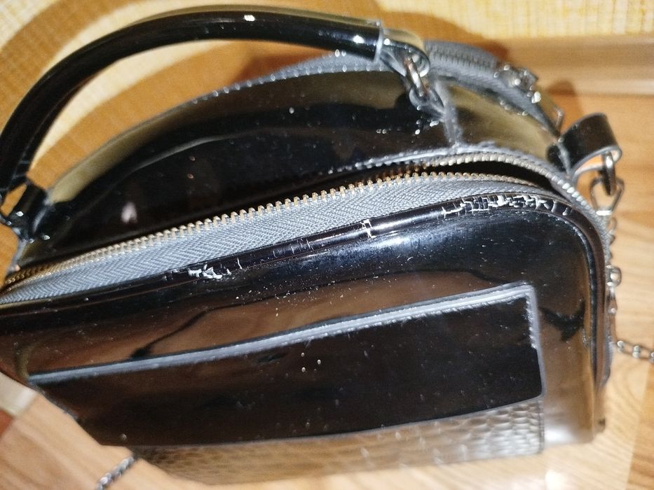 Сумка жіноча лакована. Жіноча сумка.