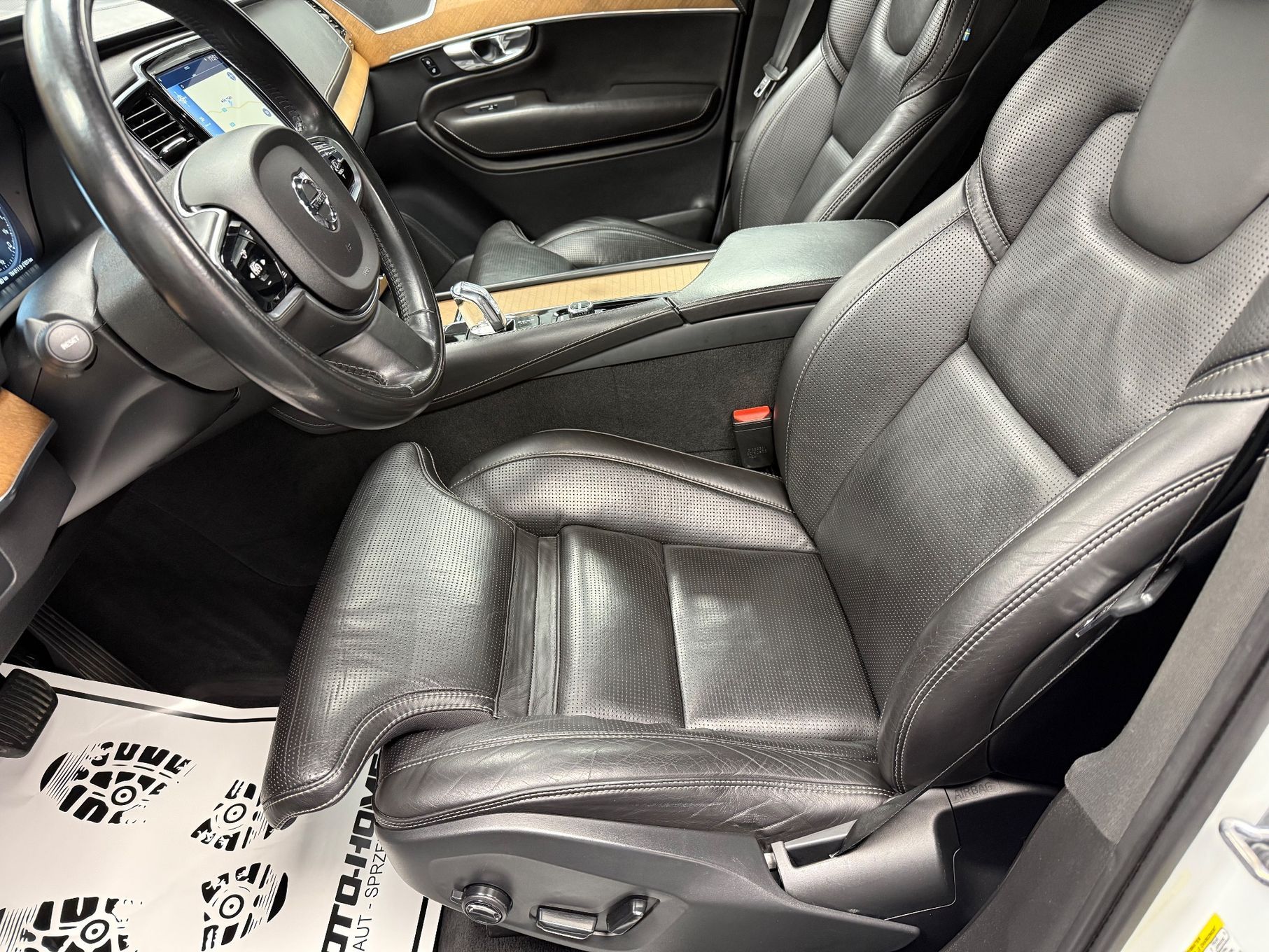 Volvo XC 90 Inscription ACC, T8, kamery 360, biała perła GWARANCJA