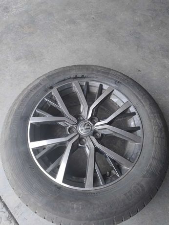 Sprzedam opony letnie Continental 215/65 R17 z alufelgami VW