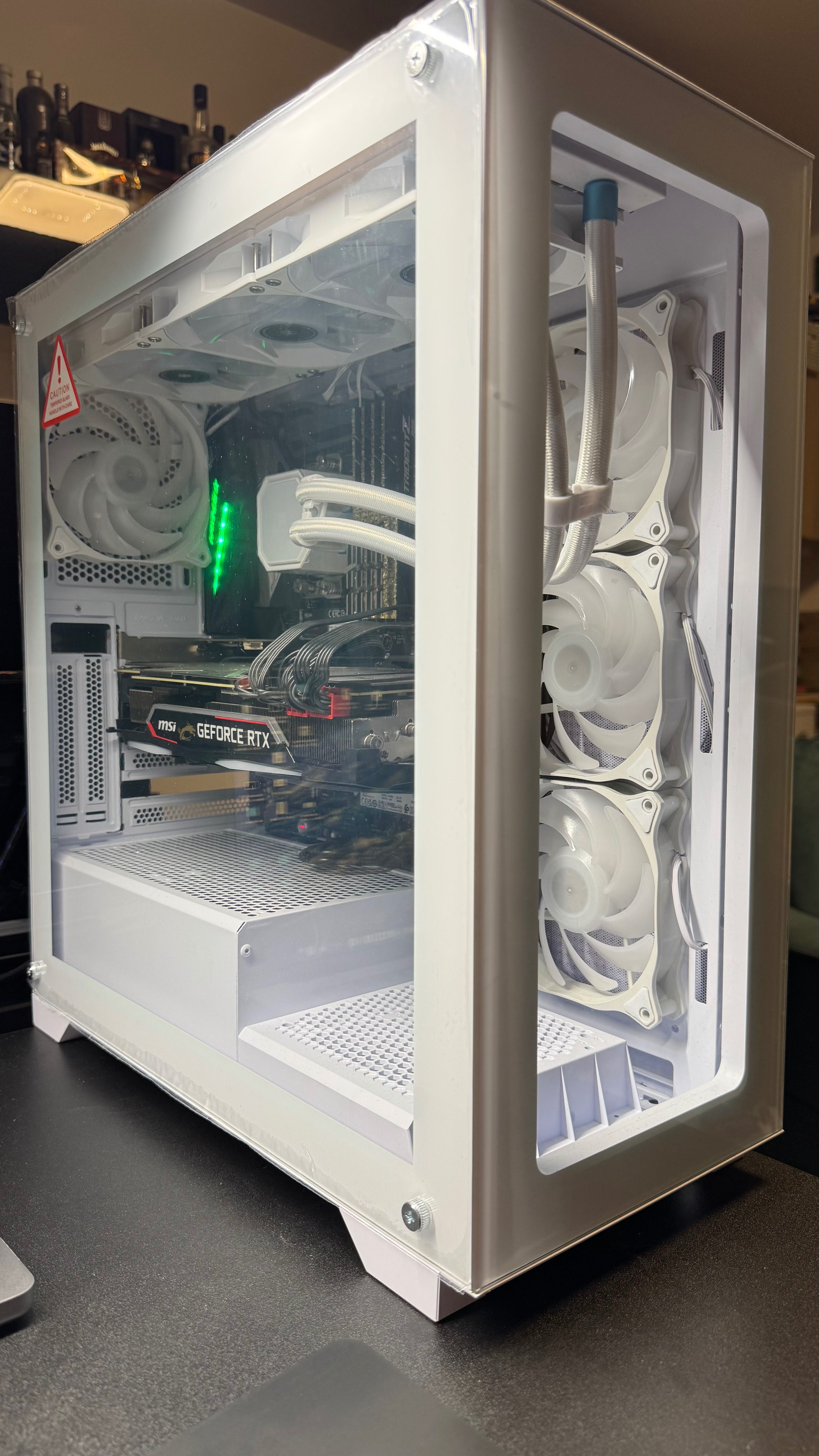 Komputer gamingowy i7 AiO 32GB RTX2080Ti NVME 1,25TB