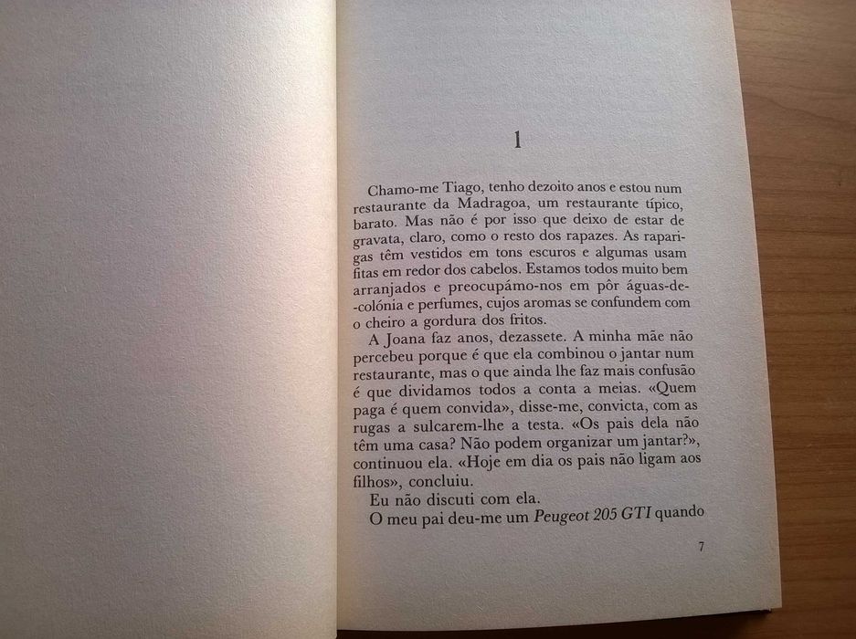 Ricos, Bonitos e Loucos - Manuel Arouca (portes grátis)