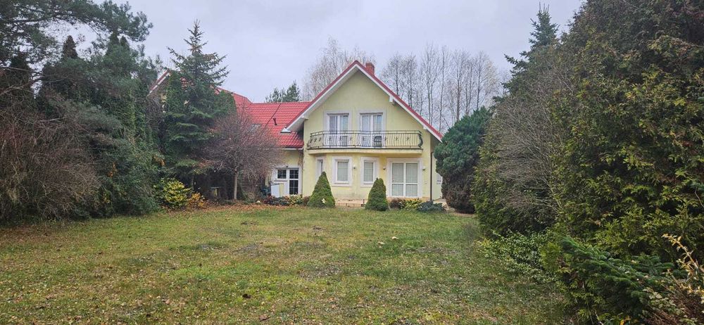 Dom na wynajem w Książenicach - szkoła, sklepy, przystanek