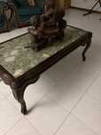 Mesa de centro de sala com tampo de marmore
