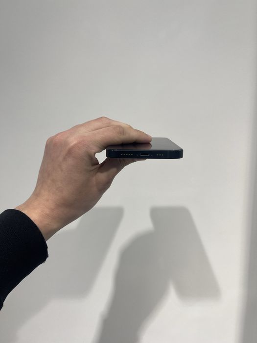 Оригінальний корпус для iPhone 14 Midnight