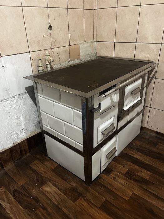 Piec kuchnia kaflowa