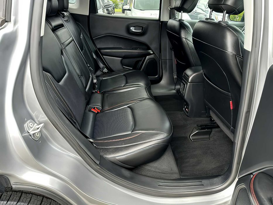 Jeep Compass      2017