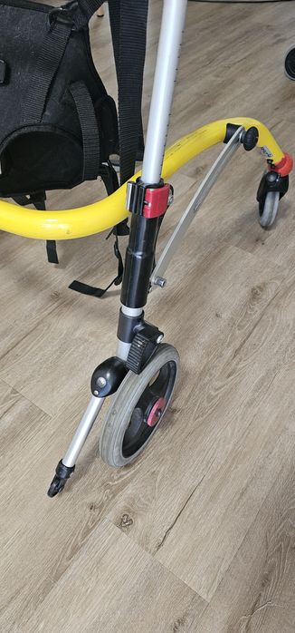 Дитячі ходунки для реабілітаціі R82 розмір 1