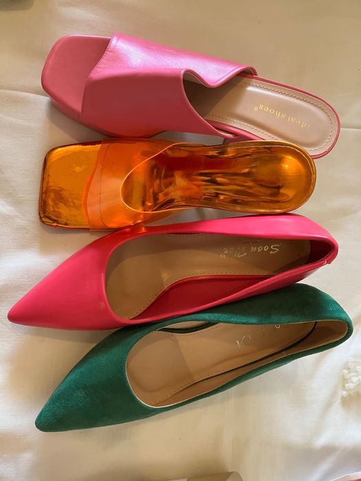 NOVOS - tamanho 38-39