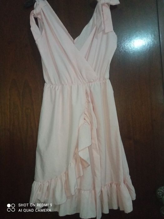 Vendo duas peças de roupa para pequenas