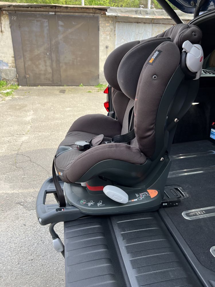 Автокресло BeSafe iZi Comfort X3 ISOfix