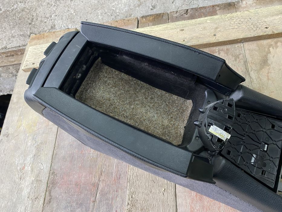 Подлокотник mercedes w211 e-class мерседес 211