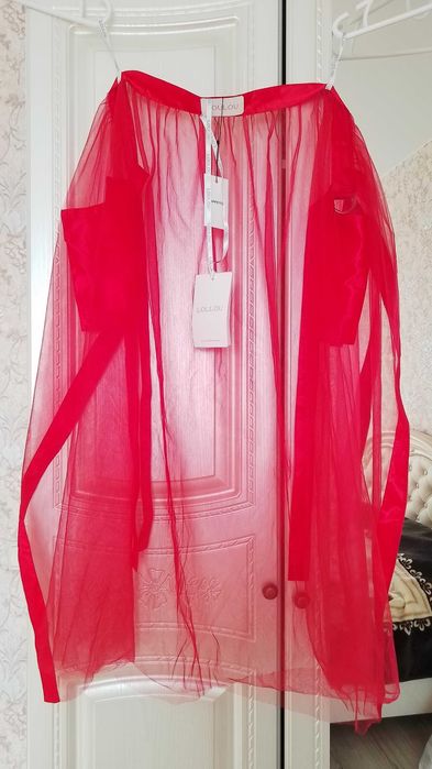 Фатинова спідниця червона на поясі, 380 грн Акція