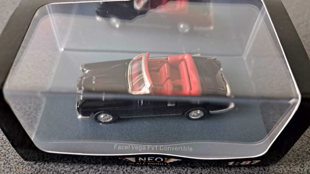 Facel Vega Fv1 Convertible NEO czarny skala 1:87 H0