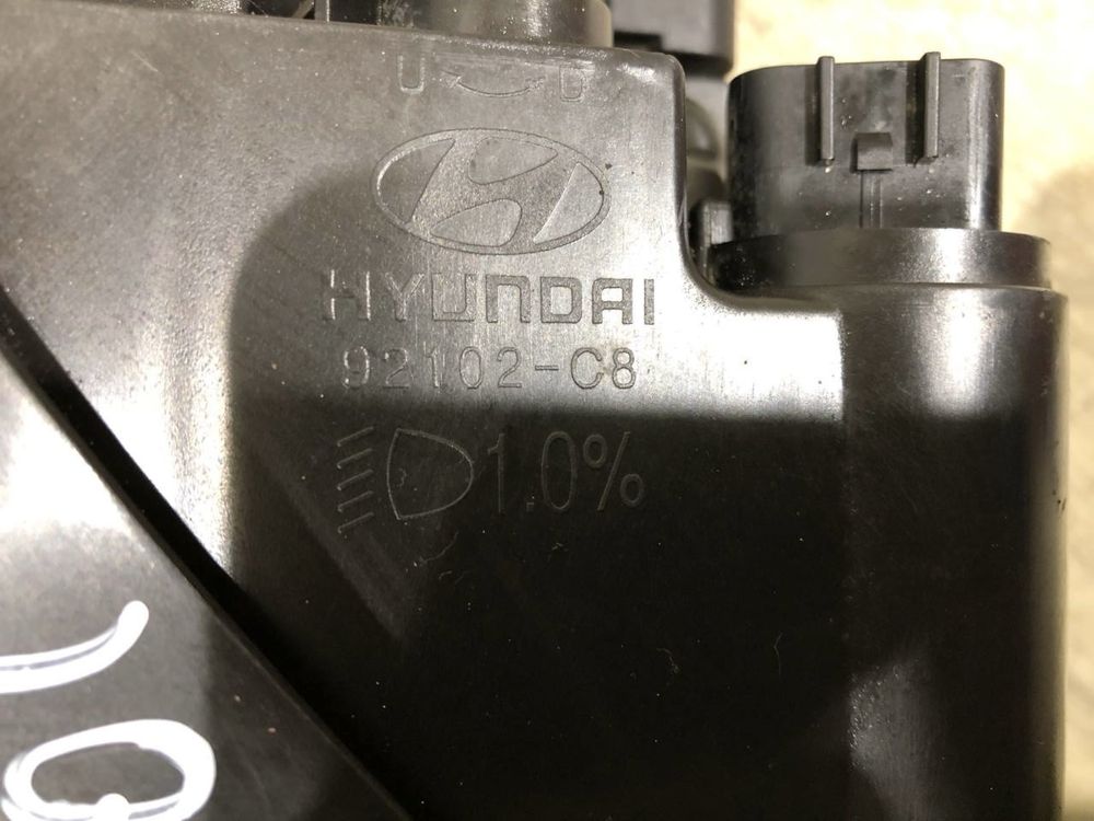 Фара передняя правая Hyundai i20 2 (2014 - 2020 г.) 92102-C8