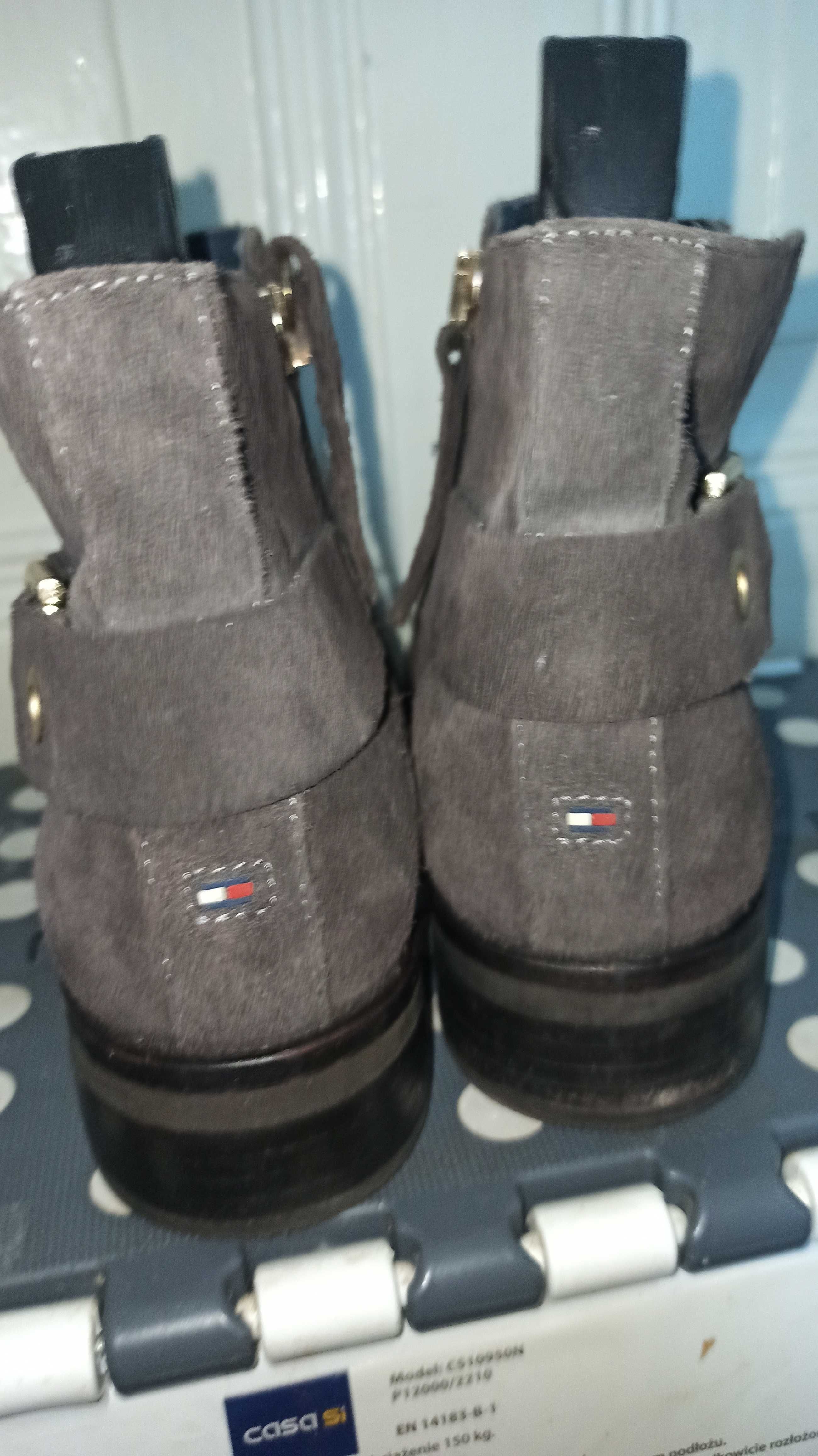 Botki damskie brązowe zamszowe Tommy Hilfiger rozmiar 37