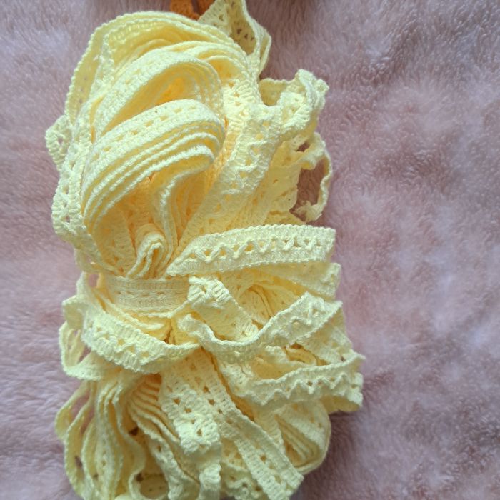 Тесьма шерстяна продам