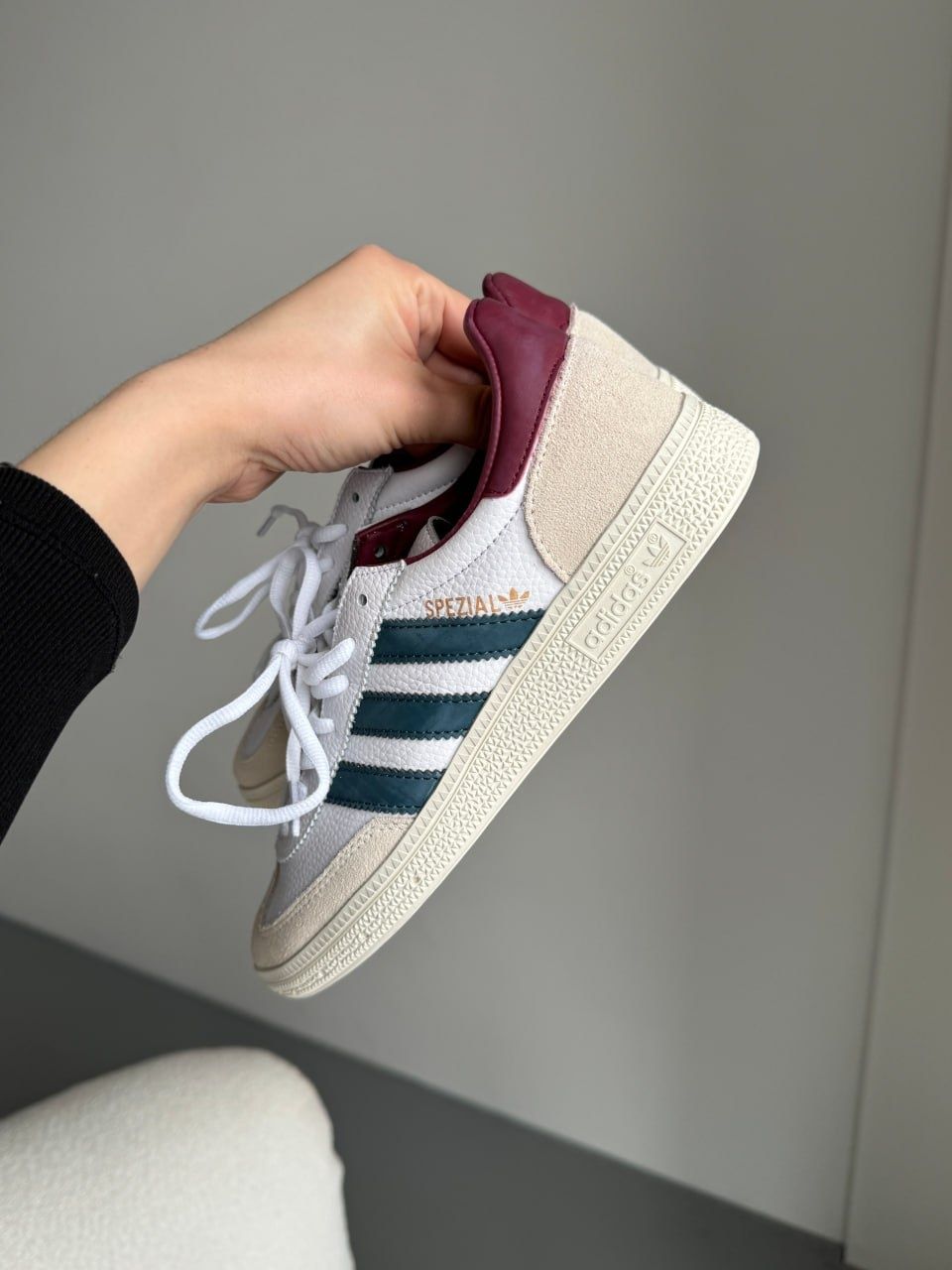 (унісекс) кросівки Adidas Spezial White/Beige/Red