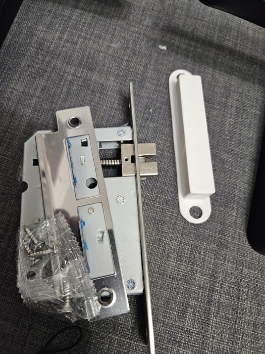 Klamka na kod+czytnik RFID+palec