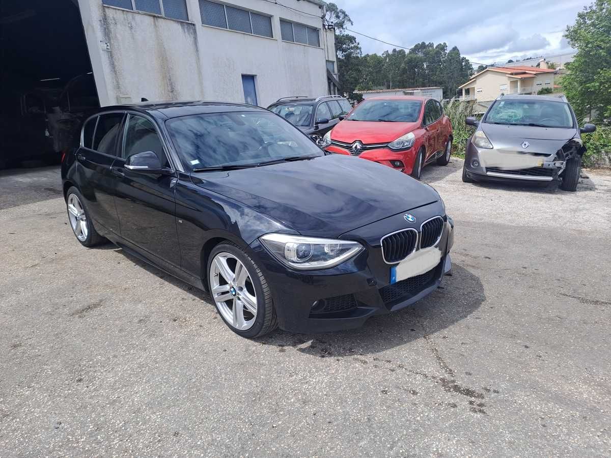 BMW 116 i  pack M 2014  pequenos danos