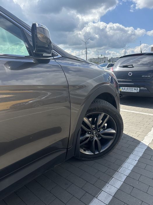 Hyundai Santa FE