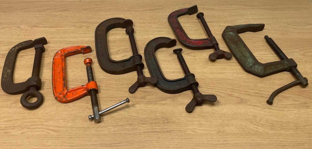 Ferramentas antigas. Grampos, ou Sargentos