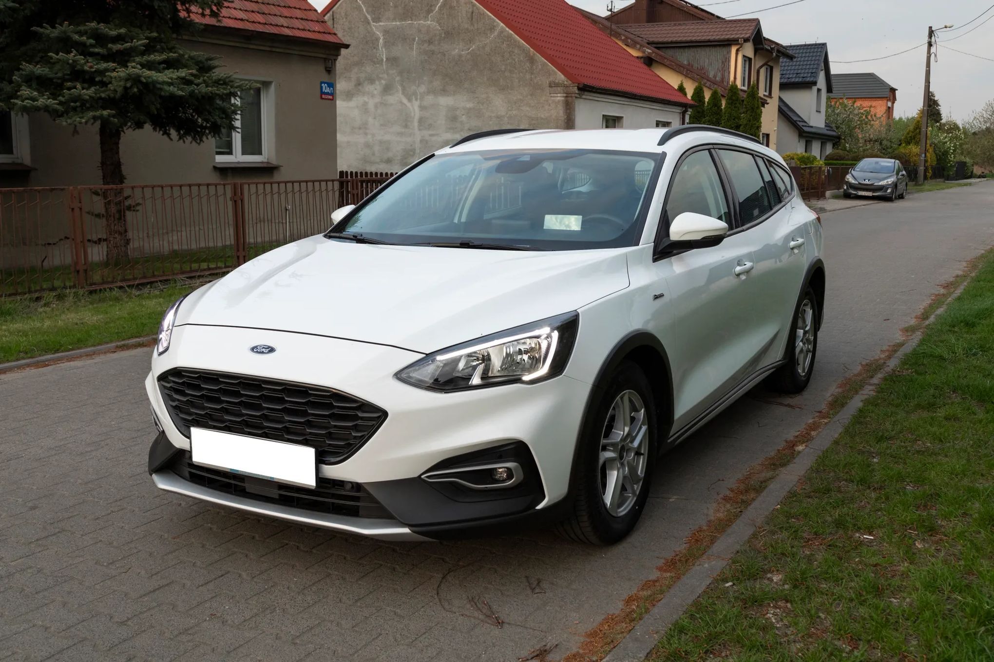Ford Focus MK4 Active LED PDC Navi Head-up zarejestrowany w PL