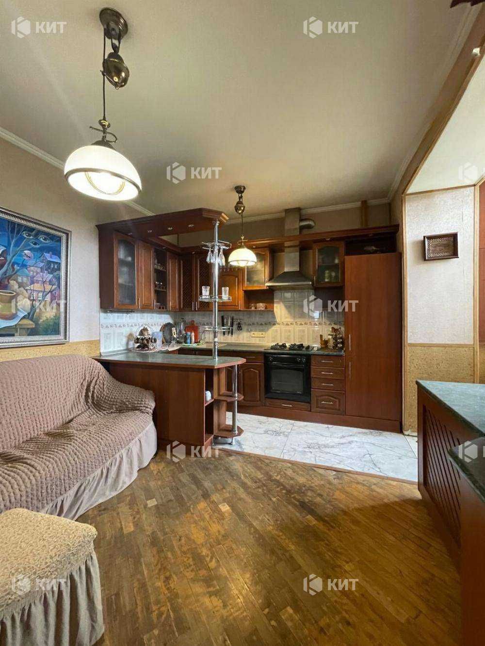 4к. 90м2 Центр (пер. Кравцова 4, м. Площадь Конституции) 129102