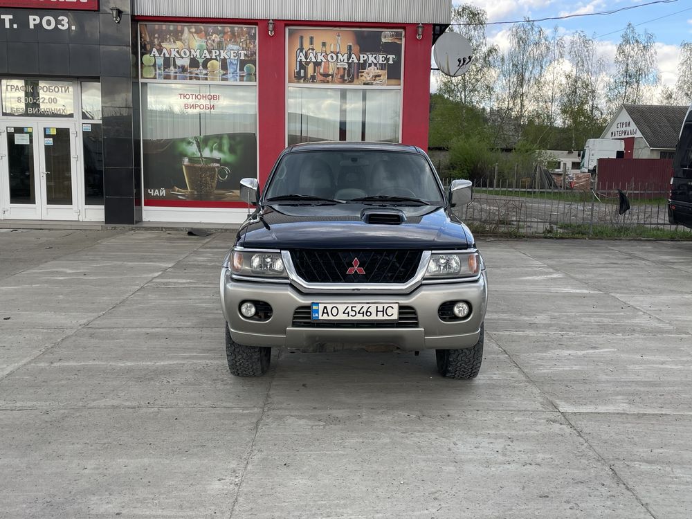 Mitsubishi Pajero Sport