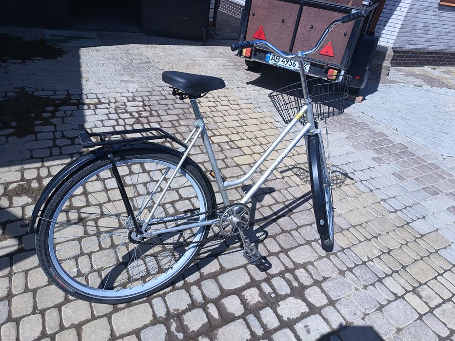 Жіночий велосипед. Стан нового.