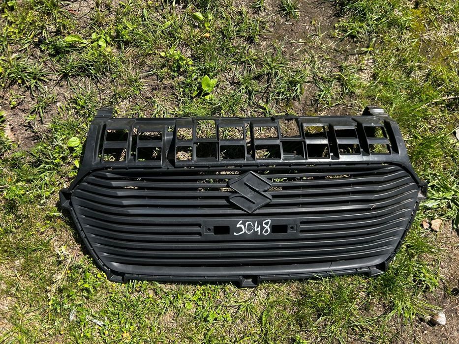 Grill atrapa SUZUKI SWIFT VI 6 MK8 17-24r