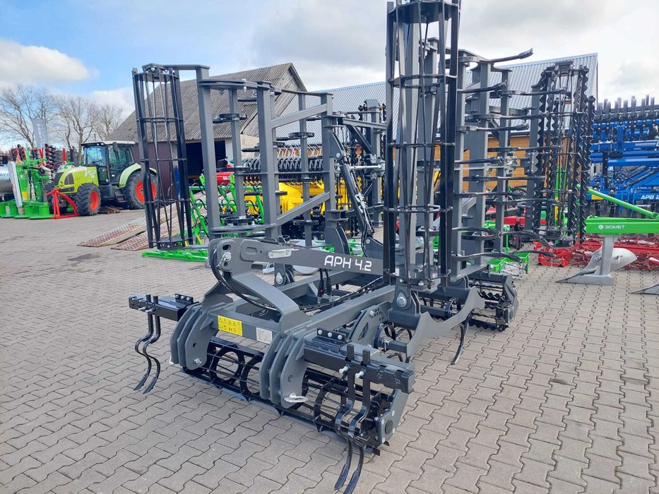 Agregat Uprawowy Przedsiewny HELAGRO LandStal Euro-Masz Akpil 4,2m 5m