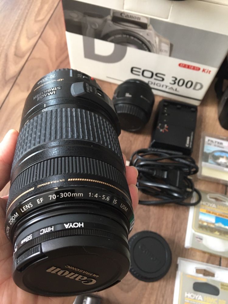 Lustrzanka Canon EOS300D + obiektywy