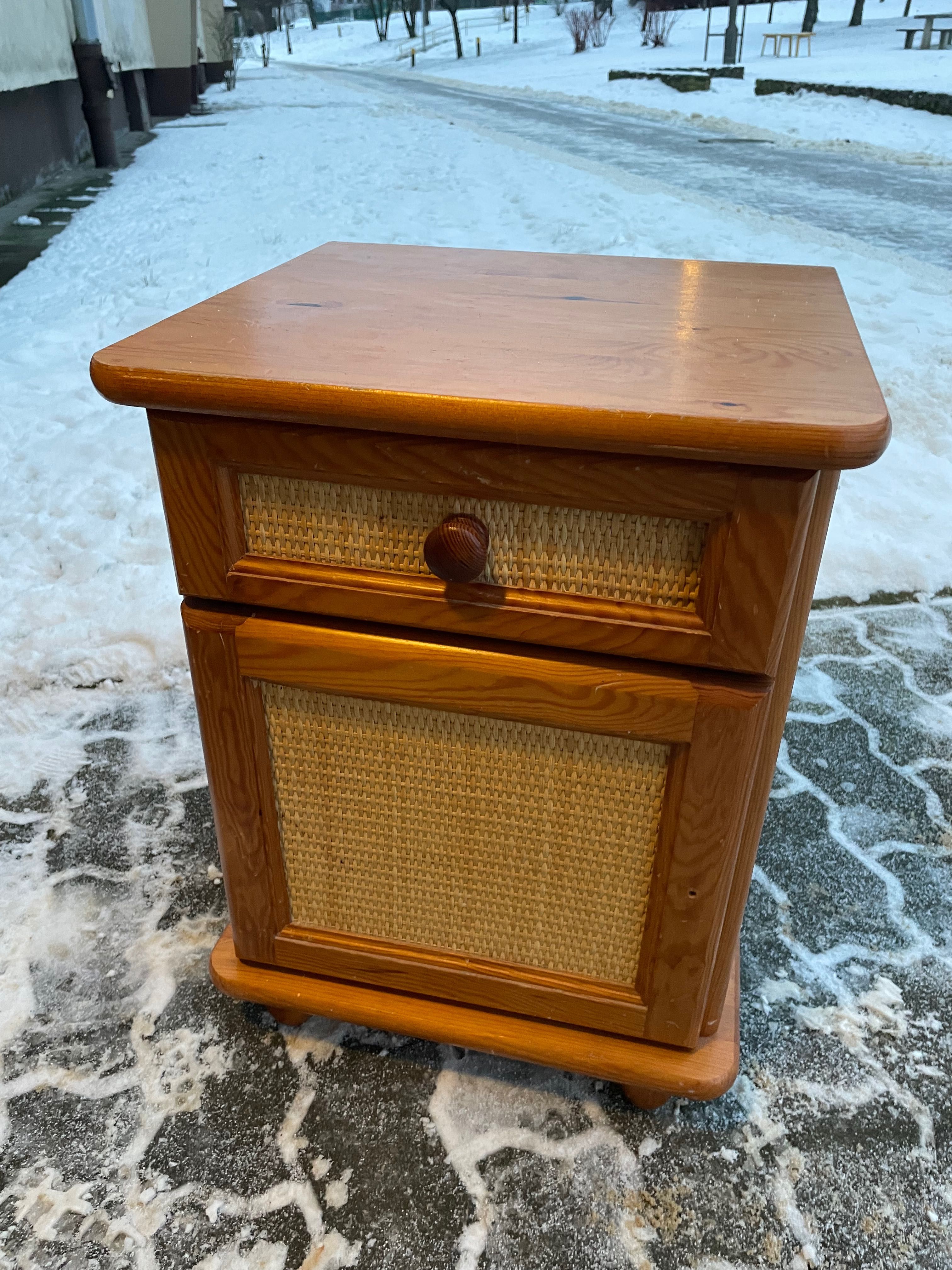 Szafka drewniana Rattan