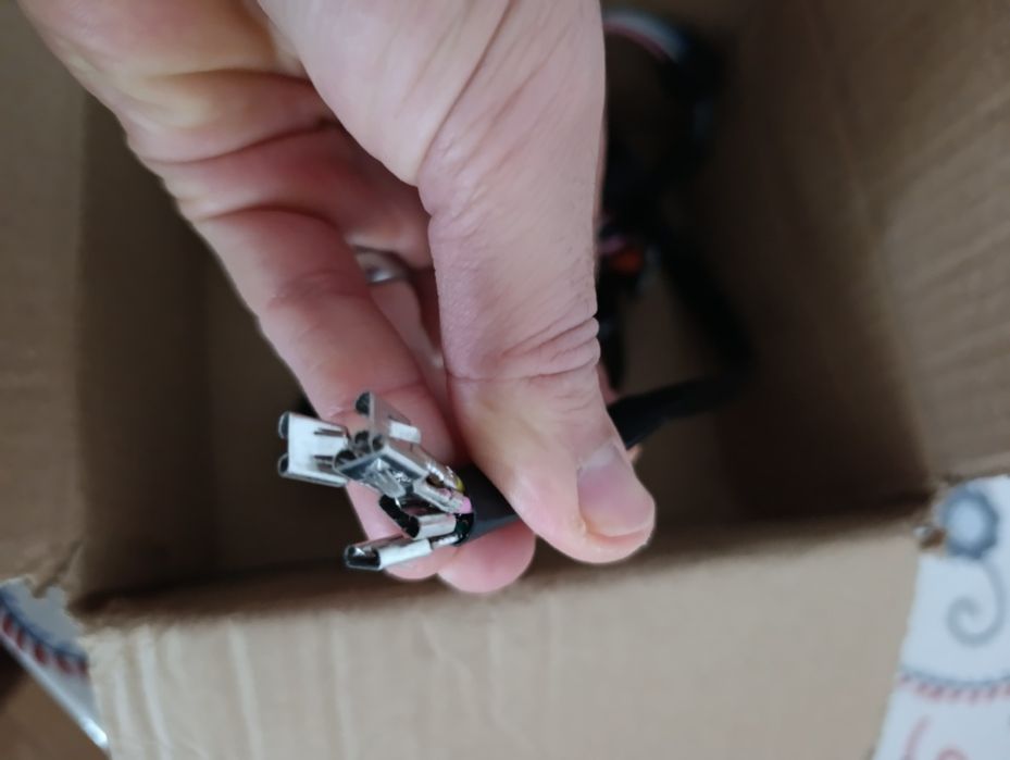 Bobine nova na caixa