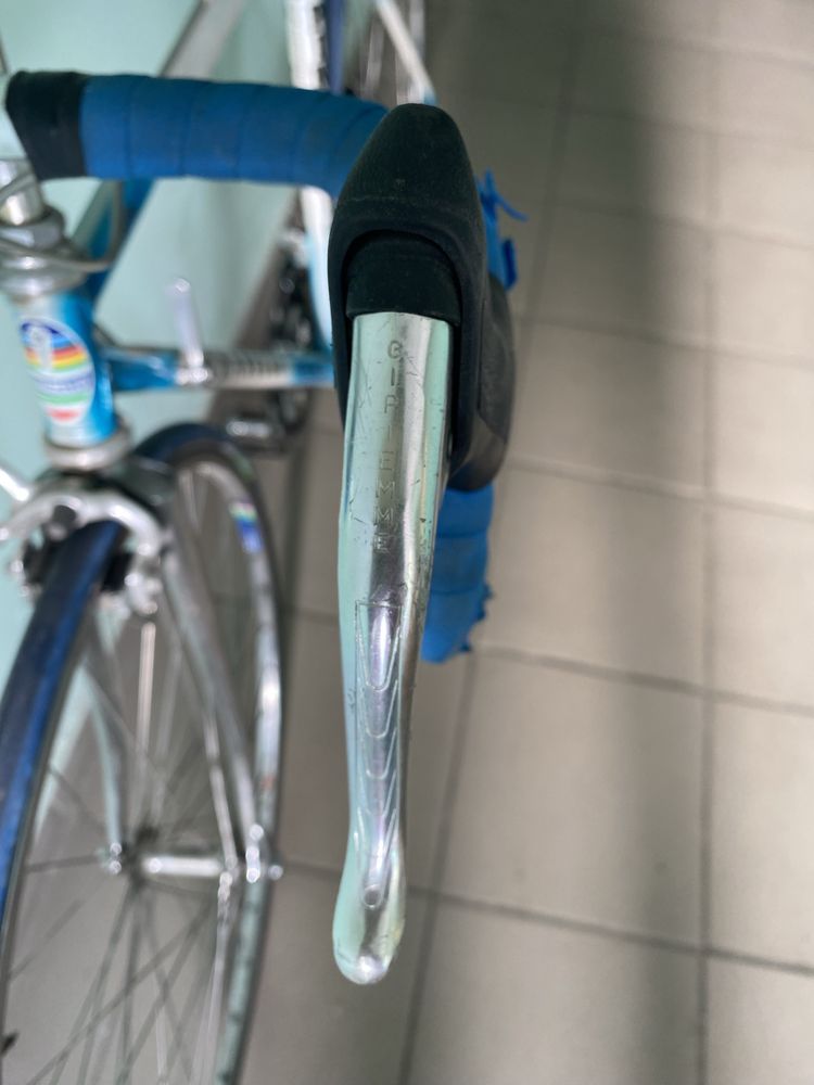 Продаю шосейний велосипед Pinarello