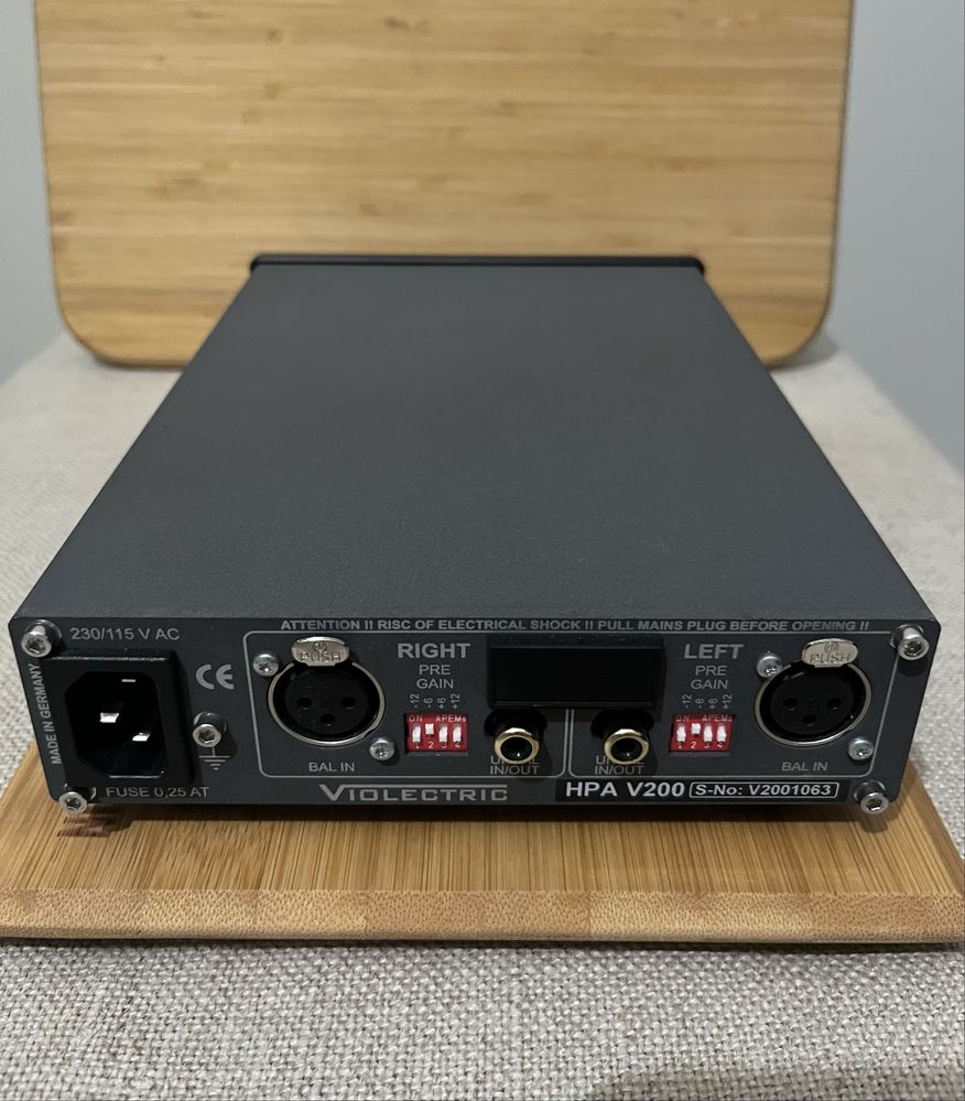 Violectric V200 amplificador de headphones