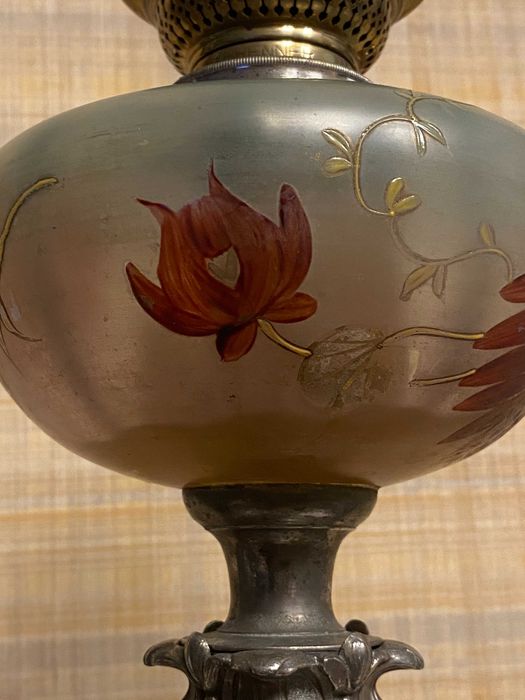 Piękna, secesyjna lampa naftowa. W pełni sprawna ,76cm.