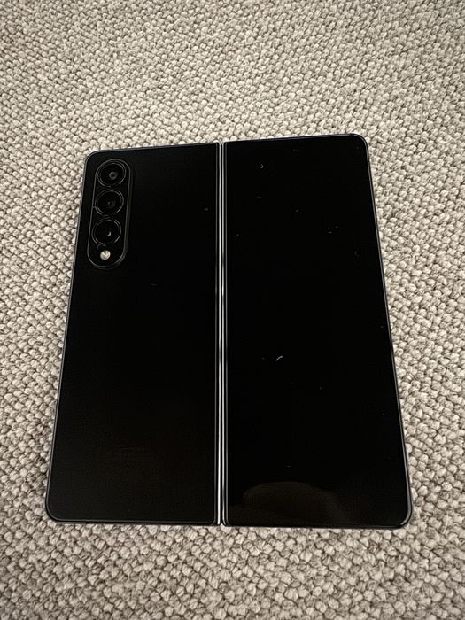 Samsung Z Fold 4