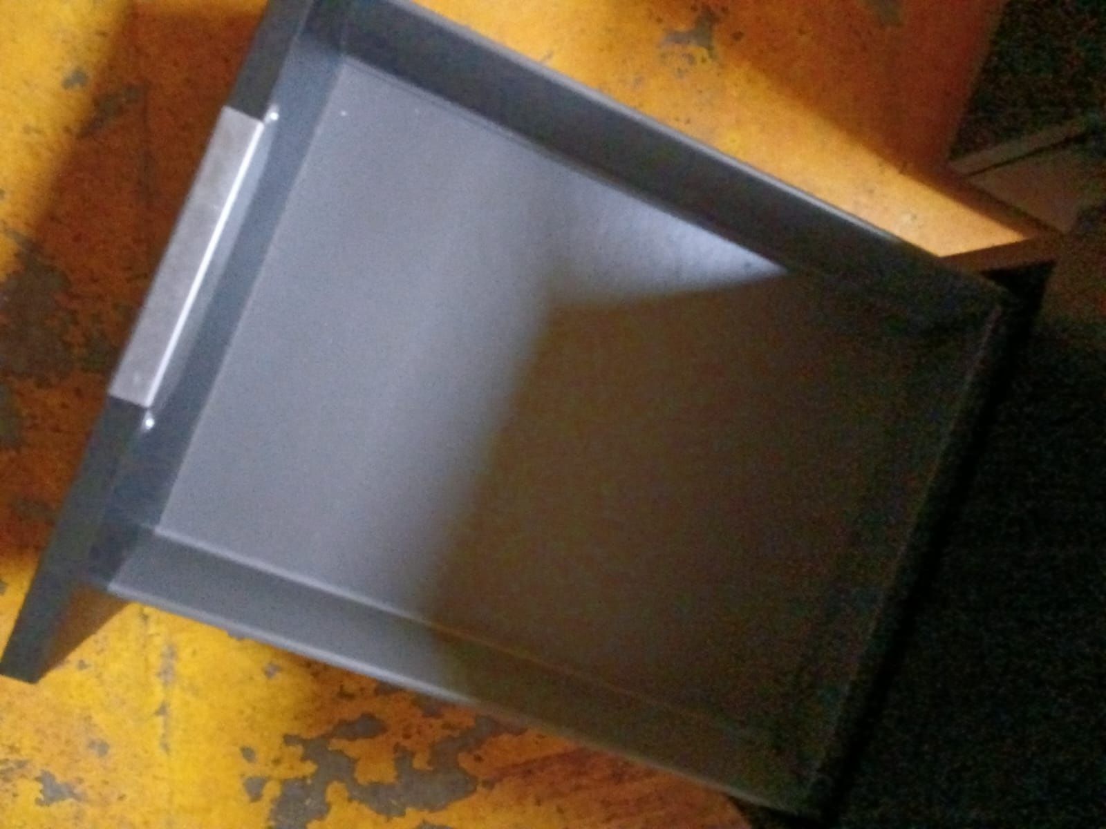 Movel de escritorio para arrumos
