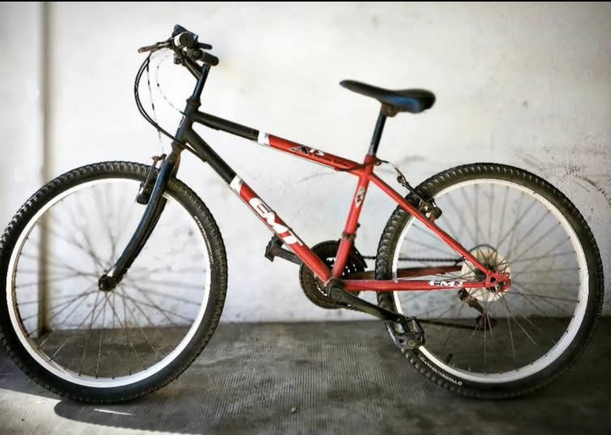 Vendo bicicleta para criança