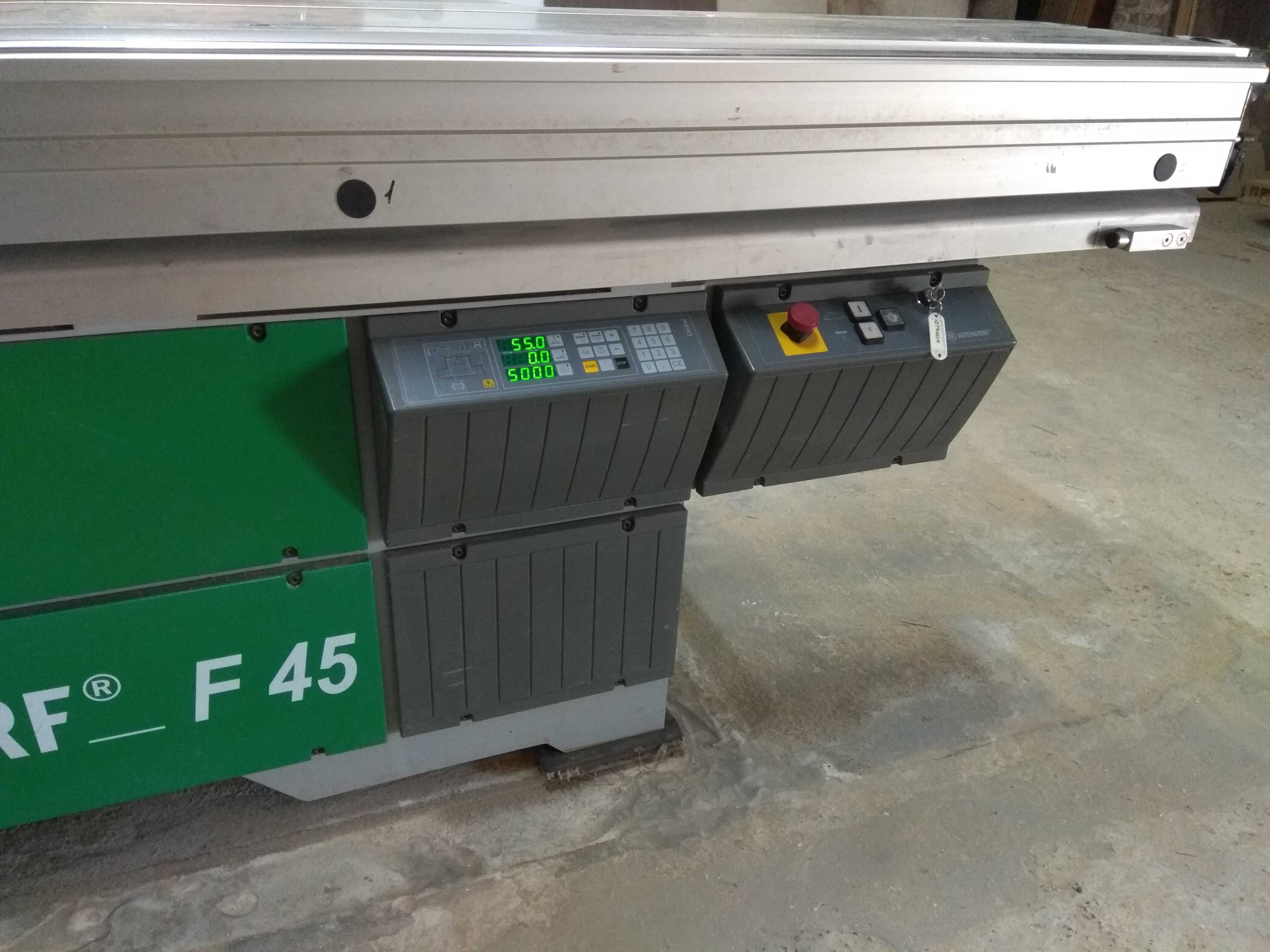 Форматно-розкрійний верстат Altendorf F45