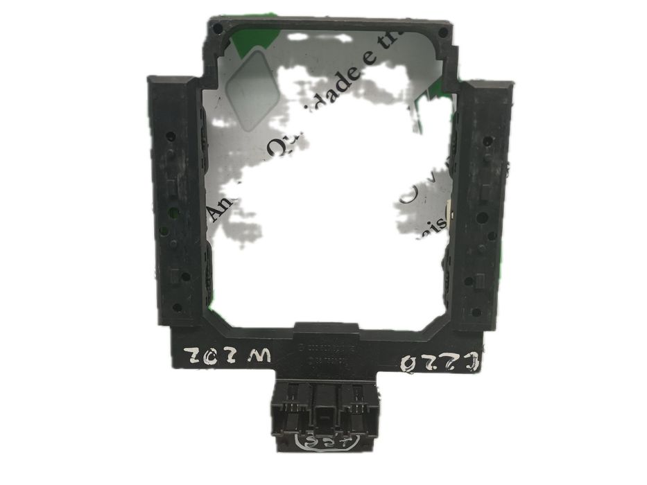 Comando / botão / interruptor vidros frente esquerdo MERCEDES-BENZ Cla