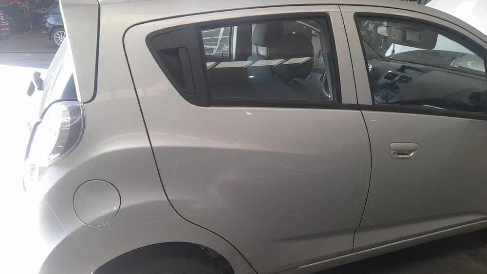 Porta trás direita CHEVROLET Spark (M300)